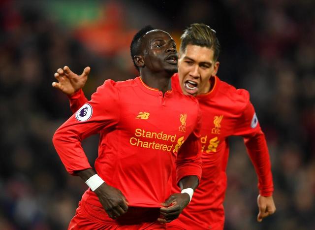 球迷们对球 球迷们对球